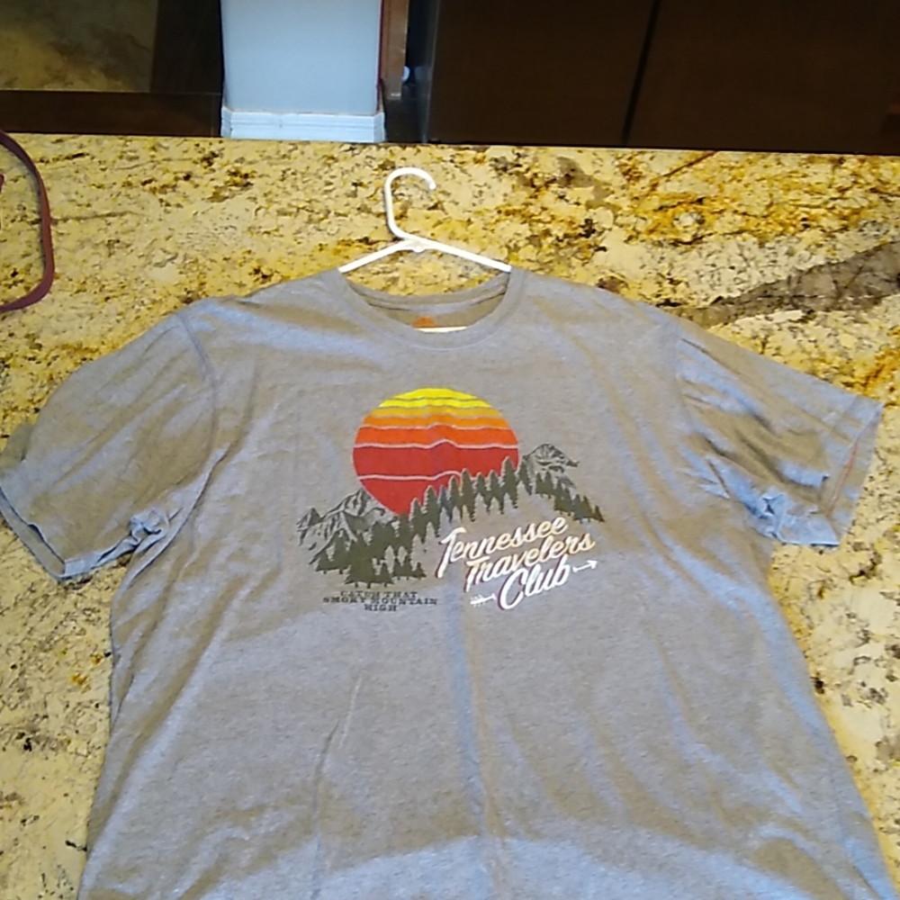 T shirt